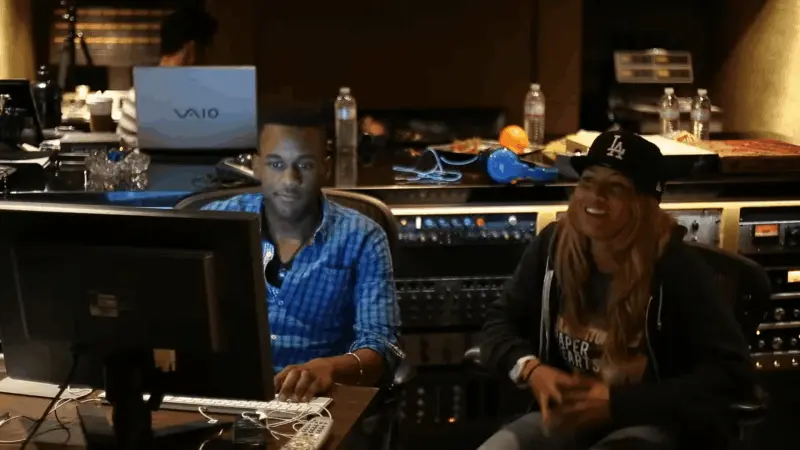 THE PREVIEW EPISODE #1 STUDIO SESSIONS Clip 8